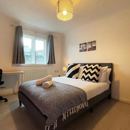 Jessica'S Place At Whitechapel London Exteriör bild