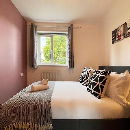 Jessica'S Place At Whitechapel London Exteriör bild