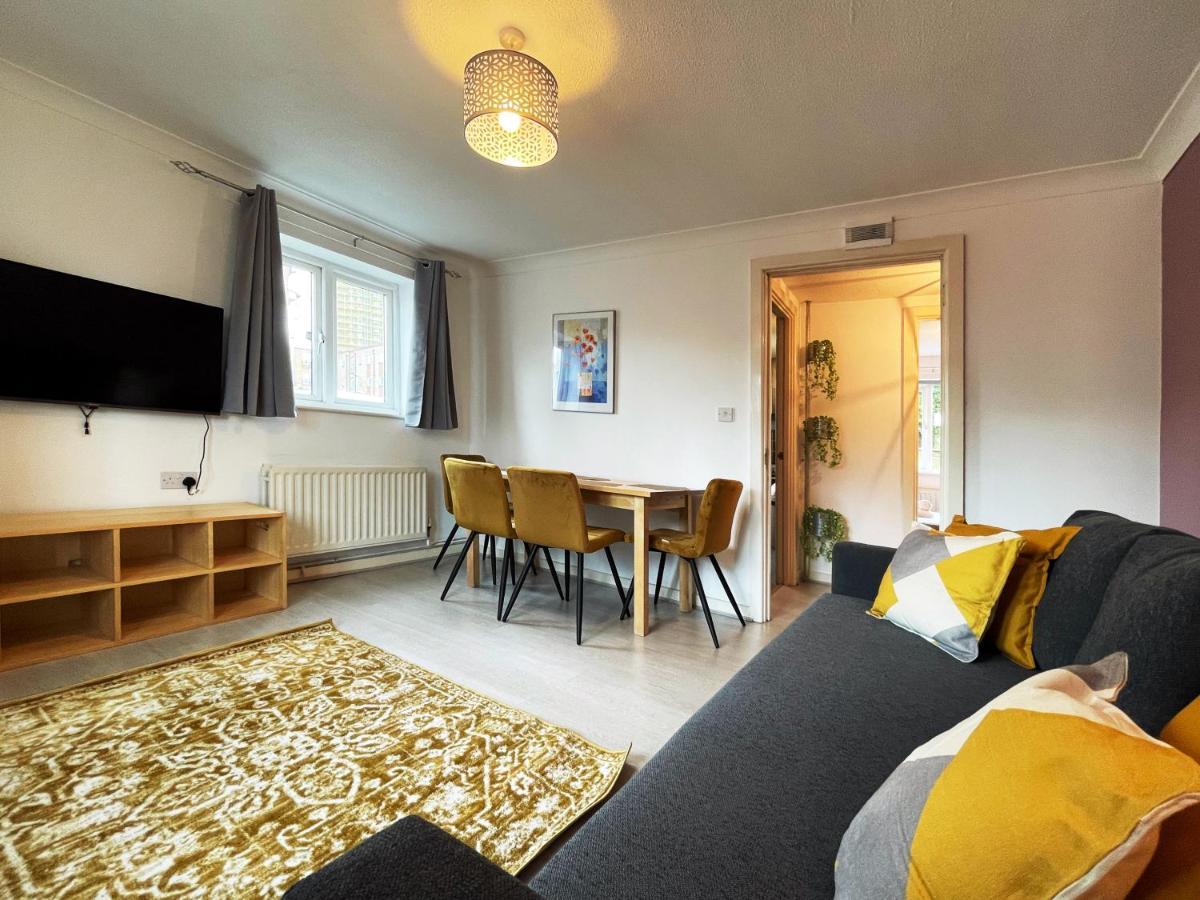 Jessica'S Place At Whitechapel London Exteriör bild